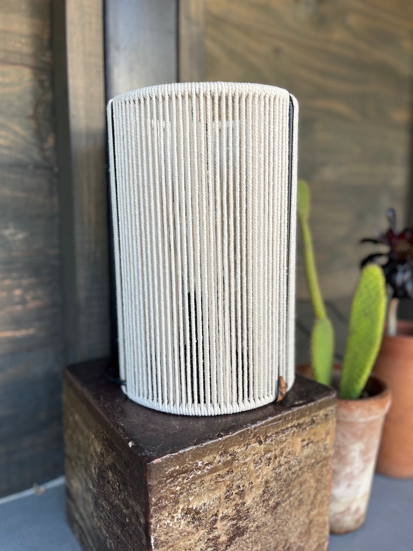 lámpara de mesa Bornos Blanca