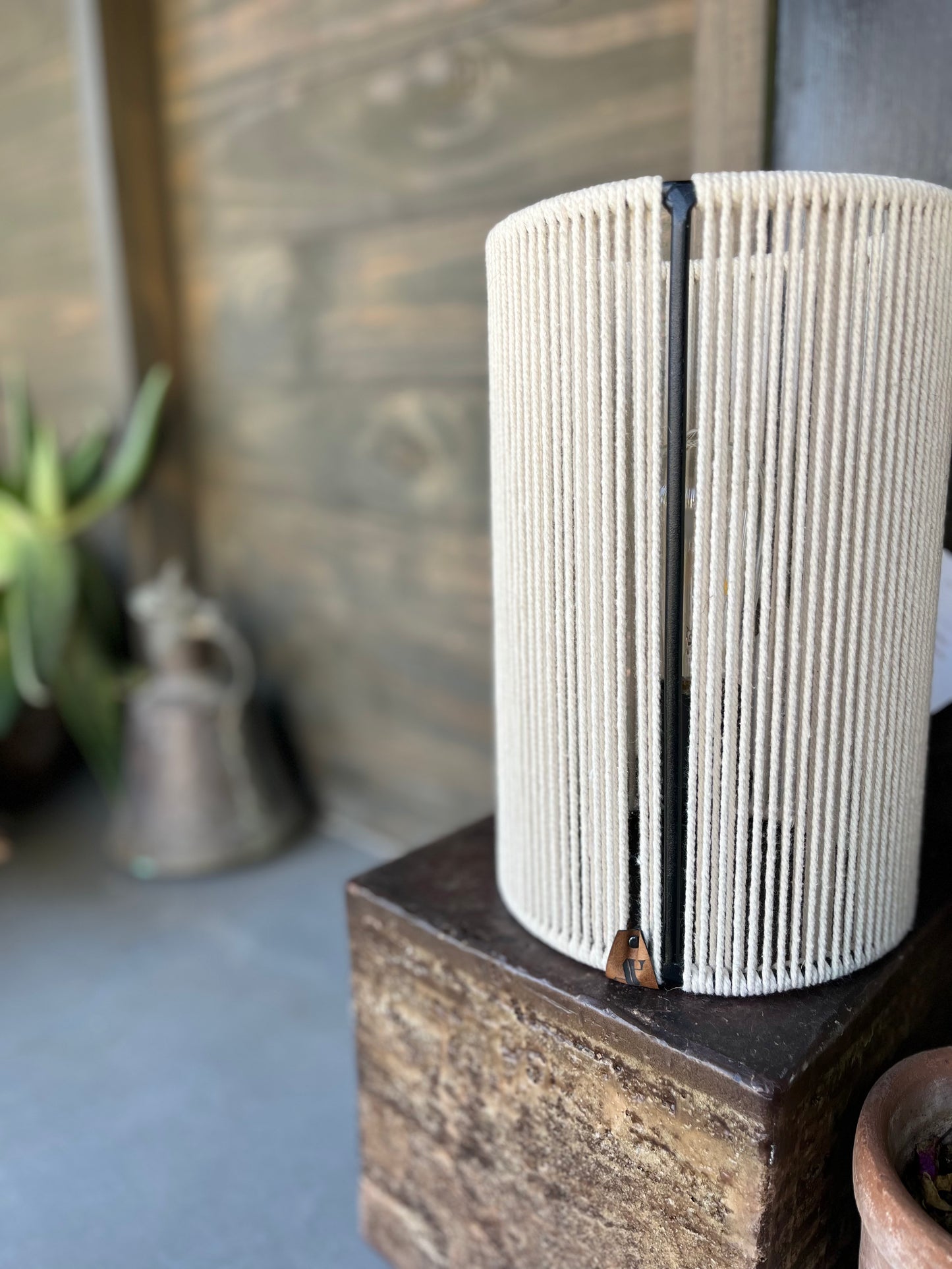 lámpara de mesa Bornos Blanca