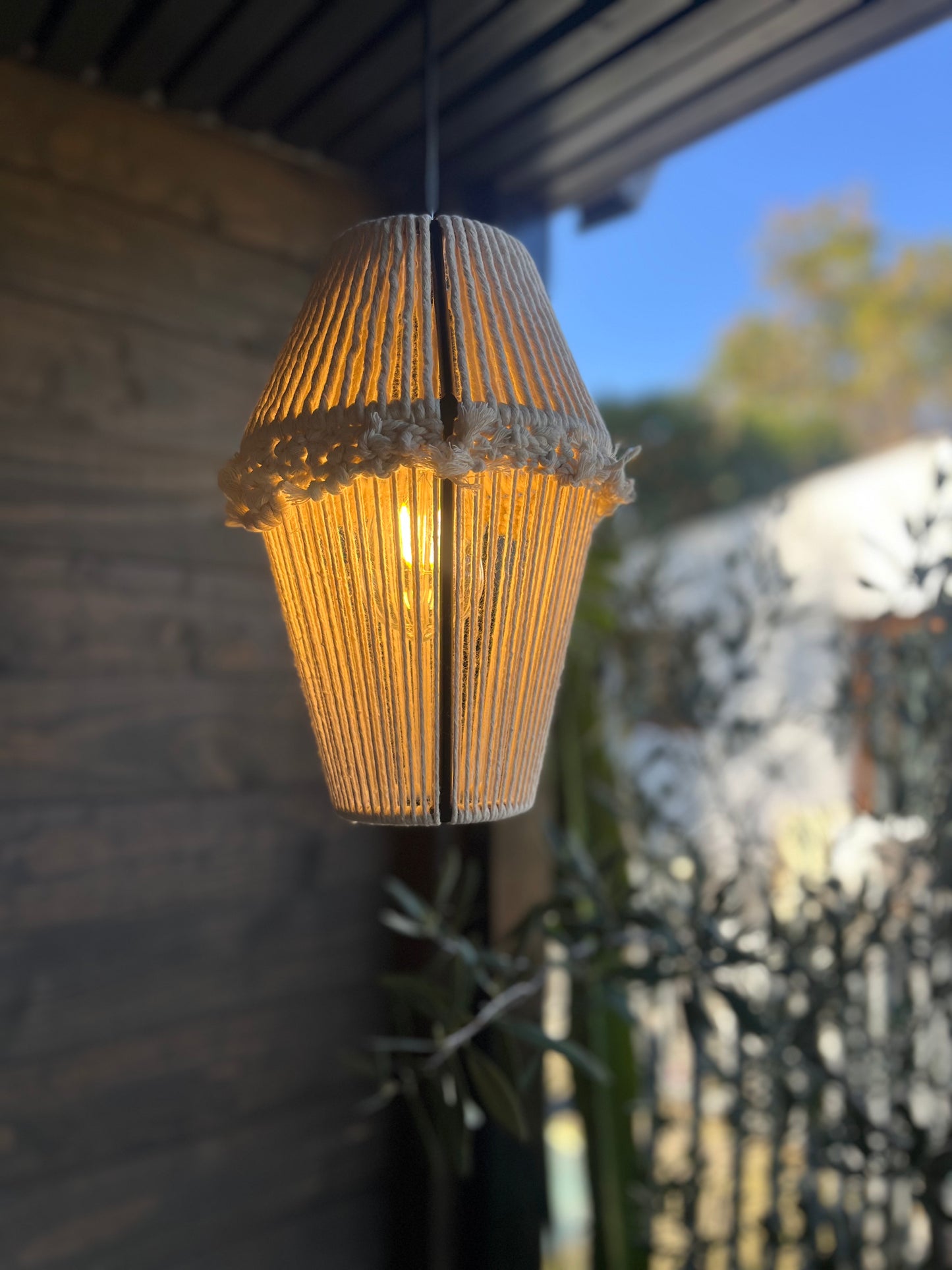 Lámpara colgante Osaka Blanca Tupida