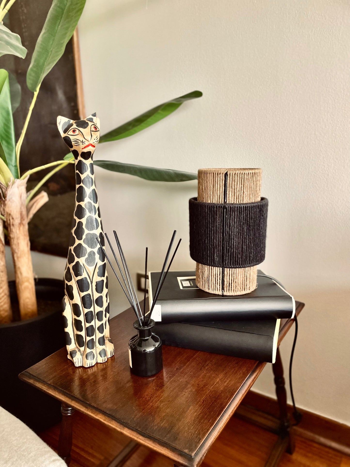 Lámpara de mesa Kambira
