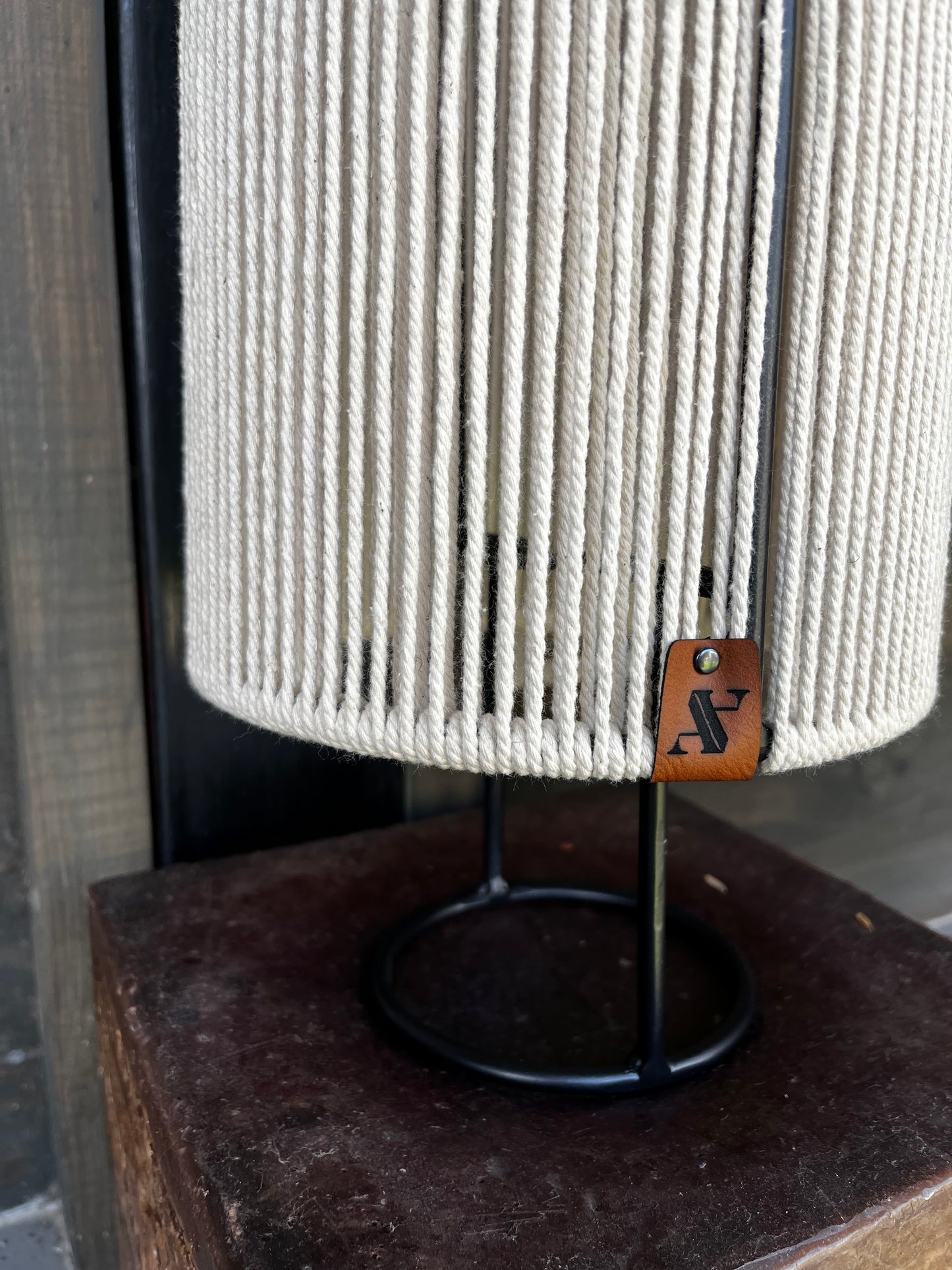 lámpara de mesa Bornos Blanca