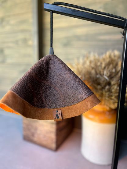 Lámpara de mesa Diagonal Malmo - Color a Elección