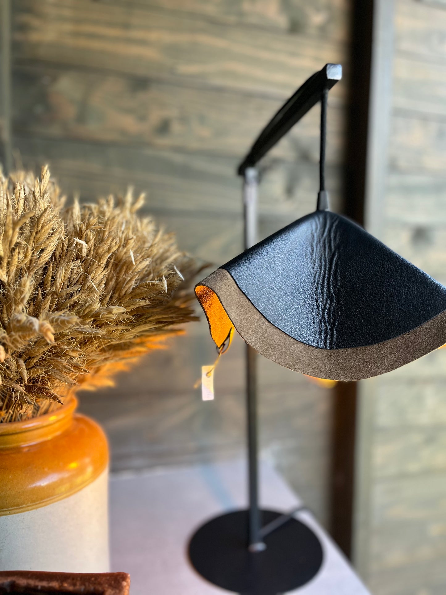 Lámpara de mesa Diagonal Malmo - Color a Elección