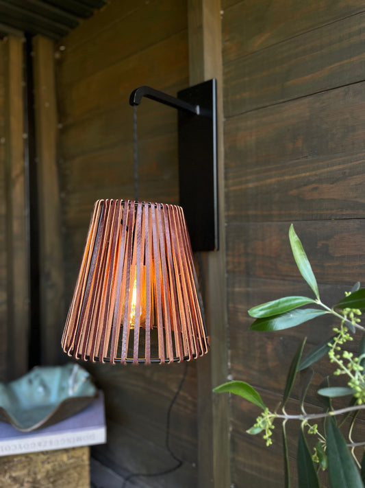 Lámpara Aplique Fez Cuero burdeo