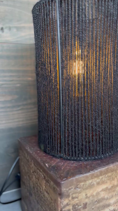 lámpara de mesa Bornos Negra